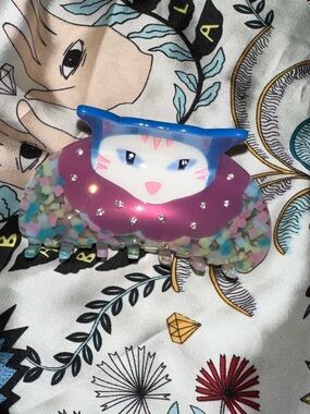 Centinelle Cat Clown Hair Claw